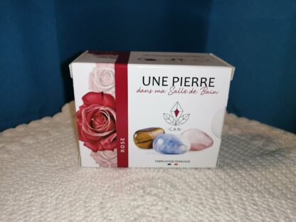 Savon Rose et pierre surprise