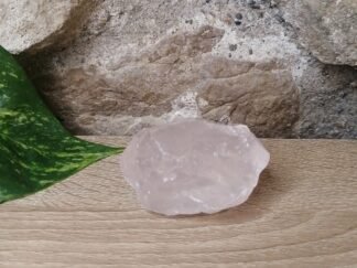 Quartz Rose forme brute n°1