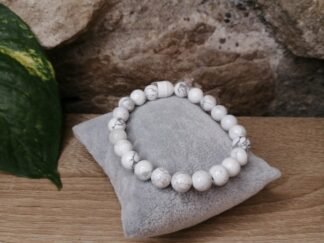 Howlite Bracelet 8mm