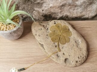 Agate mousse et son trèfle marque-pages